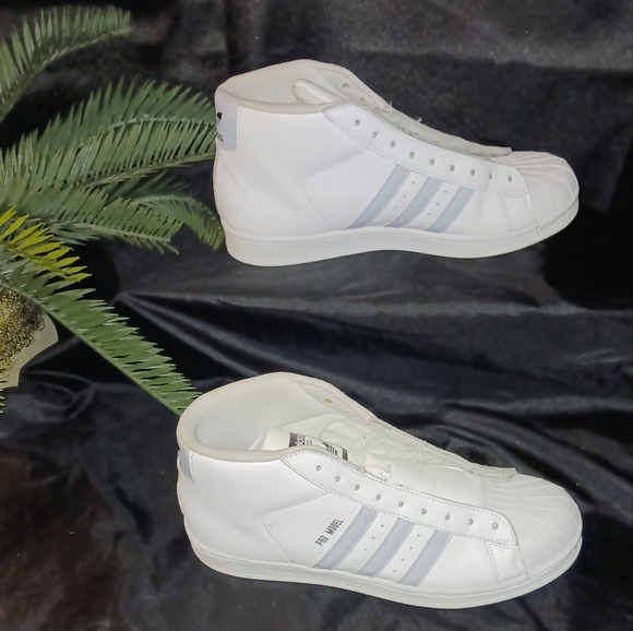 Adidas Pro Model - Picture 3 of 6